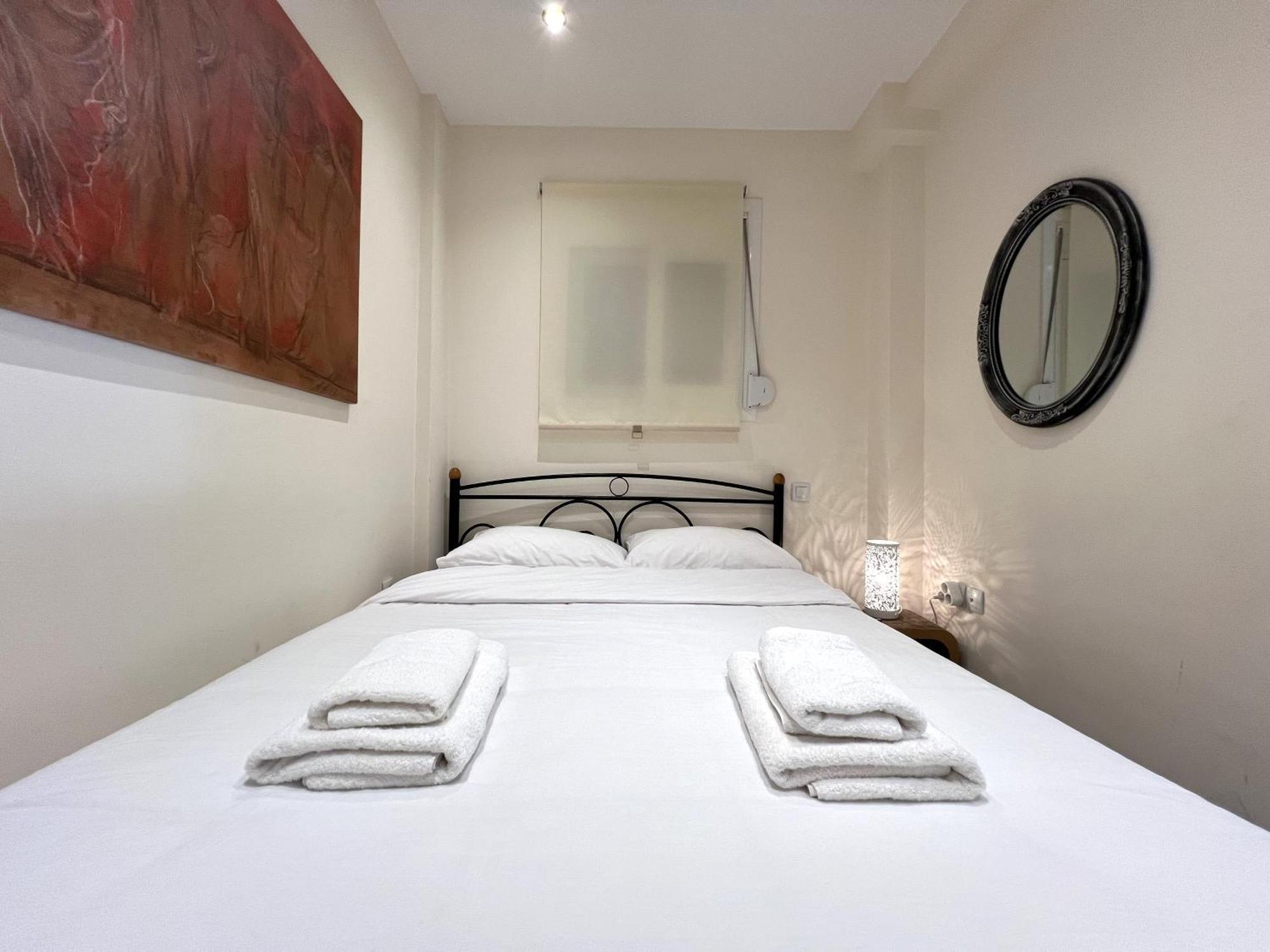 Apartment Historic Center Getaway 10'walk To Acropolis Hill Athens